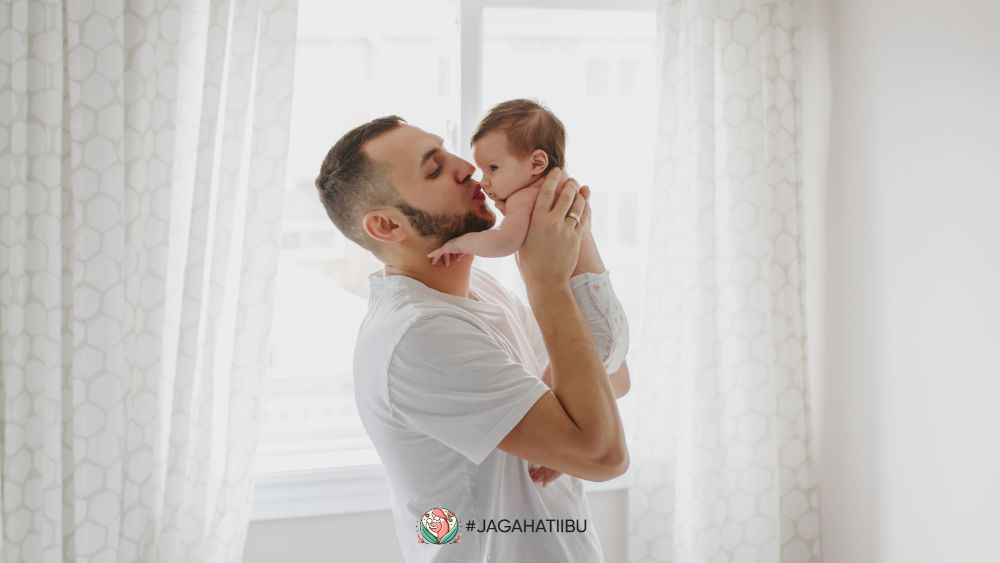 Feature Image 4 Cara Ayah untuk Jaga Hati Ibu Selama Menyusui Asimor ASI Booster Pelancar ASI