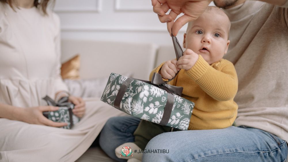 Feature Image Berikan Cinta pada Ibu di Hari Valentine: Menjaga Kesehatannya dengan Herba Asimor Asimor ASI Booster Pelancar ASI