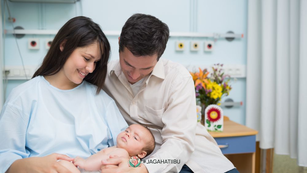 Feature Image Peran Suami Saat Istri Menyusui, Sepenting Apa? Asimor ASI Booster Pelancar ASI